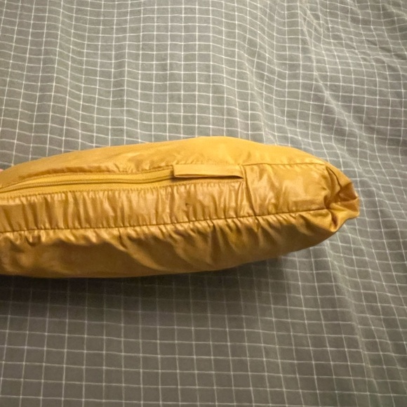 The North Face Thermoball Vest in Yellow Size M Men’s - Picture 9 of 10